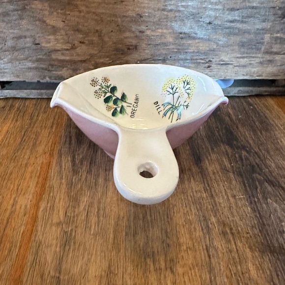 Gravy Boat / Separator Our Own Import Japan Ceramic Herb Theme White & Pink 6.5" - Picture 3 of 10
